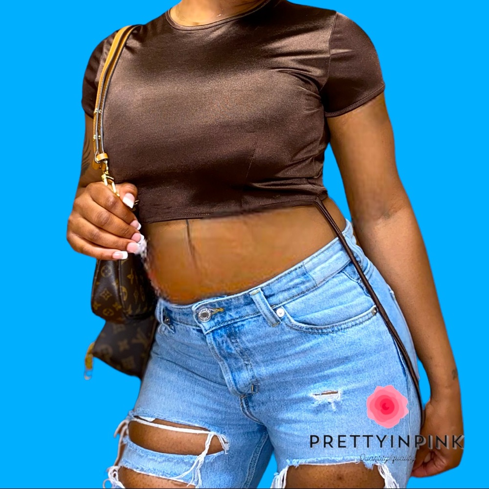 BROWN TOP